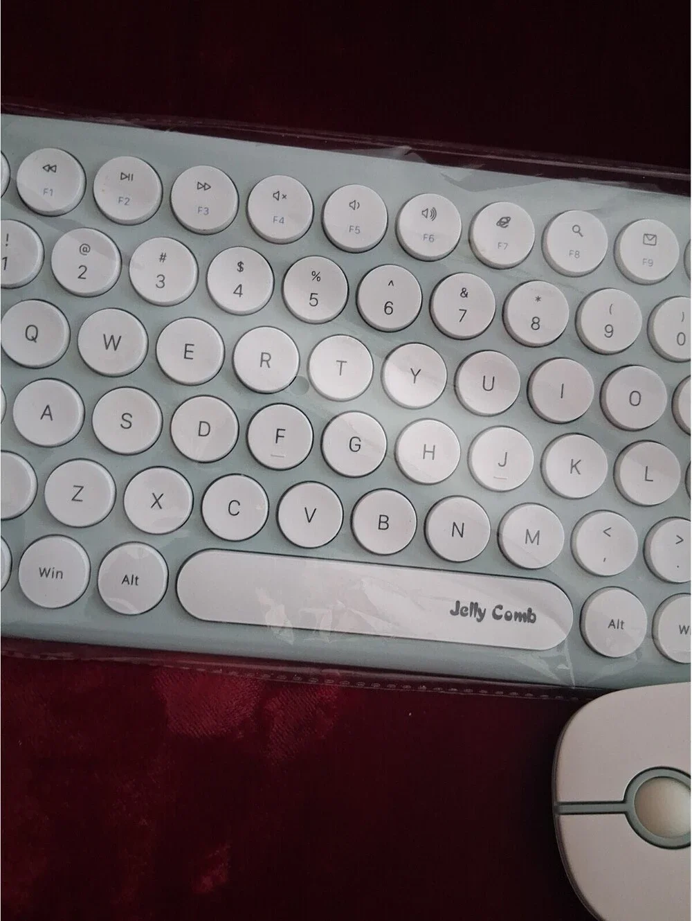 Jelly Comb KS45-2 Ultra Slim Full Size Wireless Keyboard And Mouse